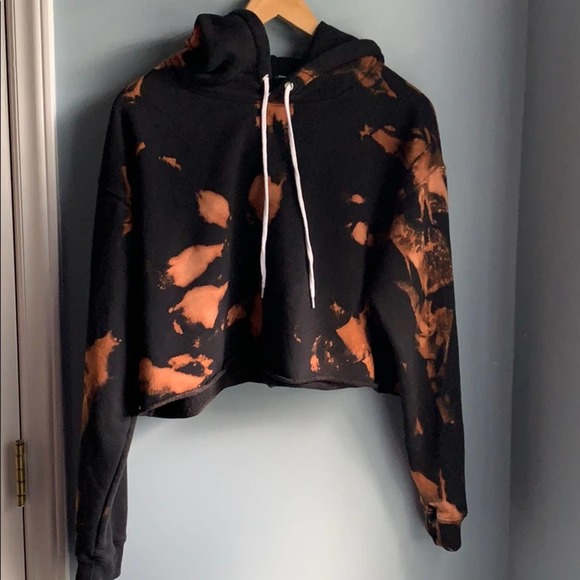 Wild Fable | Bleached Dyed Cropped Hoodie Large